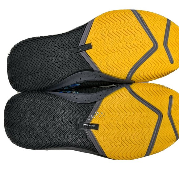 YOUTH NIKE LEBRON SOLDIER XIII FLYEASE - Picture 4 of 7